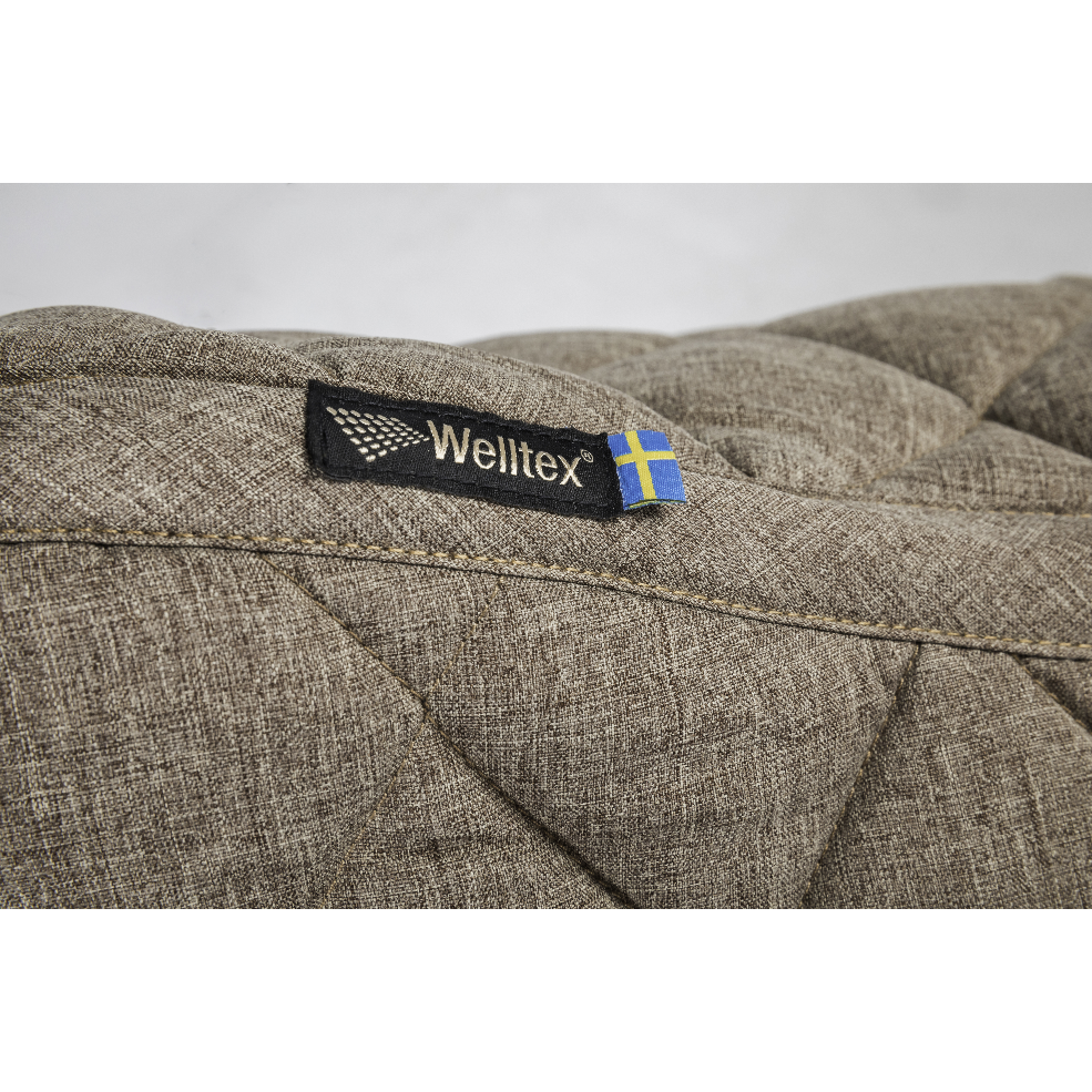 welltex branding on saddle pad