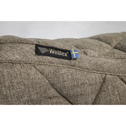 welltex branding on saddle pad