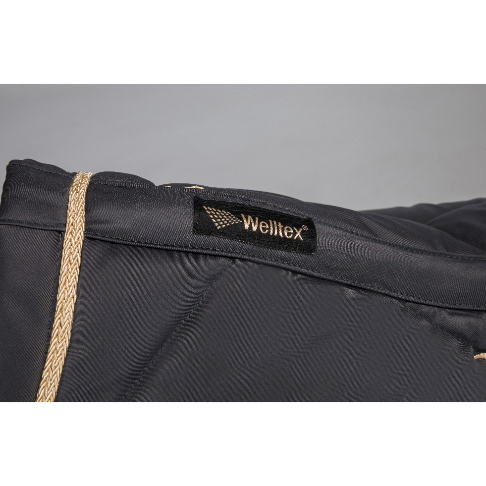 welltex badge on saddle pad